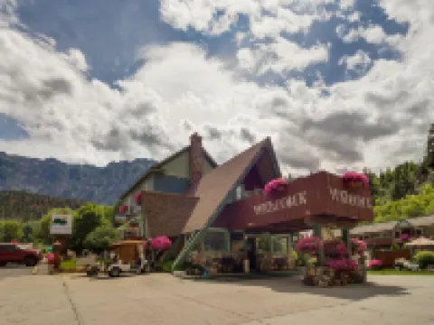 Twin Peaks Lodge & Hot Springs Hotels in Ouray County