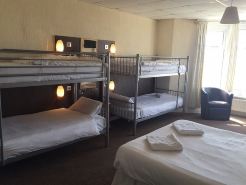 Dutchman Hotel