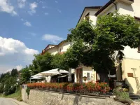 Hotel Schöntal Hotels in Albula District