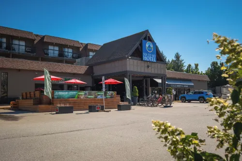 Sea to Sky Hotel and Conference Centre