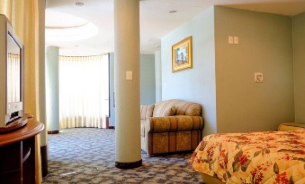 Hotel Eden by Bluebay