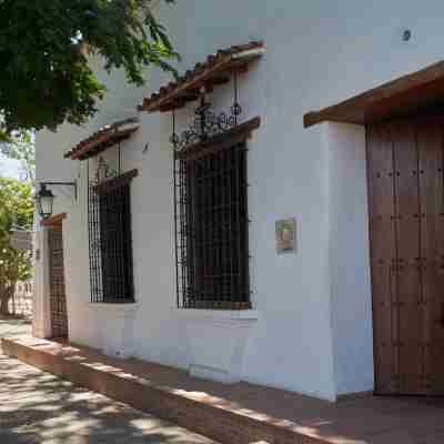 San Rafael Hotel Exterior