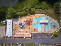 Bethpage Camp-Resort - Pools