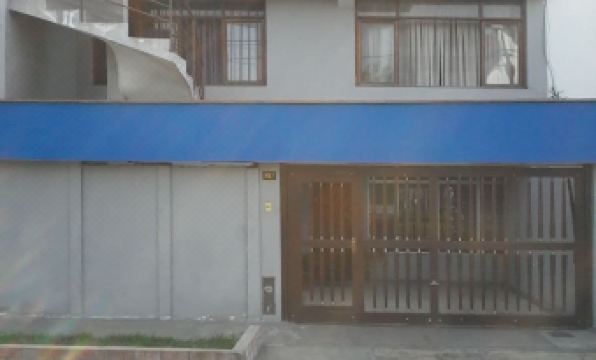 Royal Sweet Dreams Airport B&B