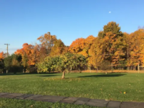 Ashling Acres Hotels in Madison County