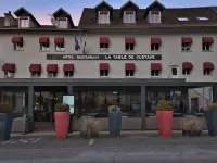La Table de Gustave Hotels in Ornans