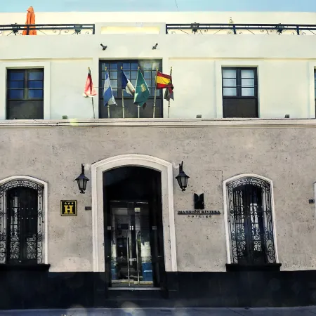 Hoteles Riviera Mansion