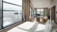 Season Hotel Hotels near Garden Kafe Sturehofs Slott