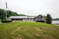 Waterfront Highland Lake Home w/ Deck+Private Dock - 3-Star