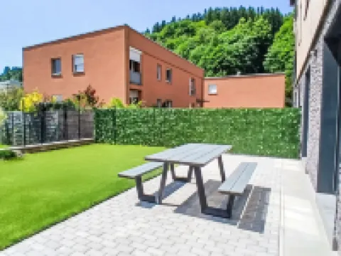 Chic Mountain Terrace Lounge