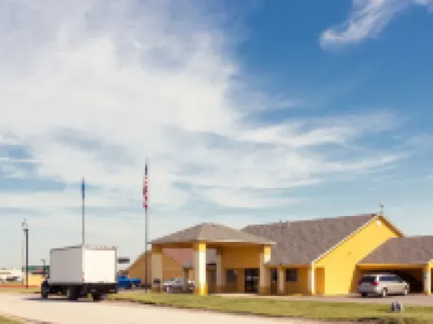 Econo Lodge Hotels in Pryor