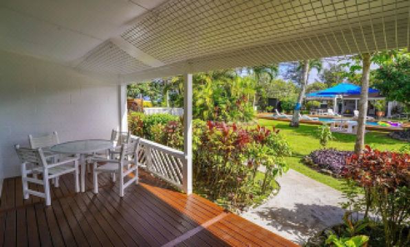 The Black Pearl Beachside Apartments