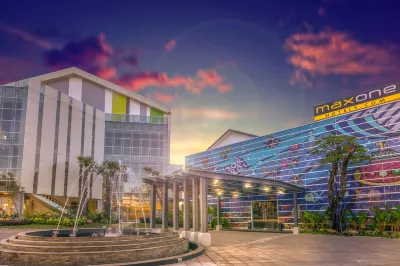 MaxOneHotels at Resort Makassar Hotel a 