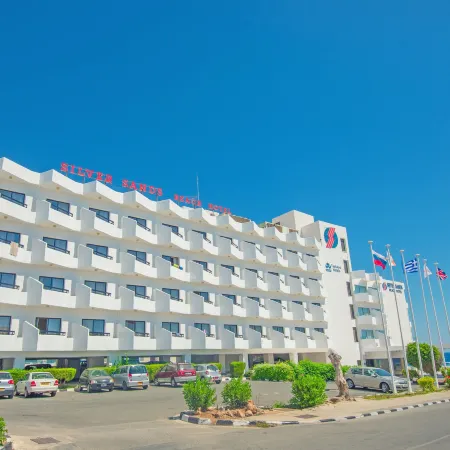 Silver Sands Beach Hotel