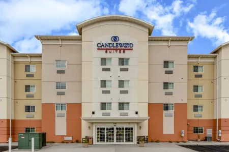 Candlewood Suites Minot
