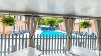 The Bransinn Entertainment District - Swimmingpools