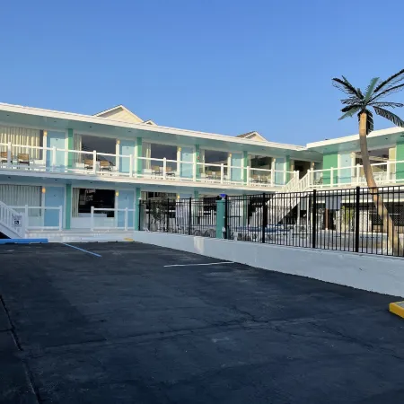 Mango Motel Wildwood Beach & Boardwalk
