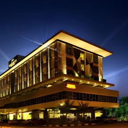 Marvelux Hotel