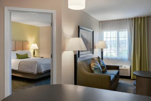 Candlewood Suites Medford