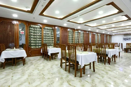 La Villa Suites Hotel