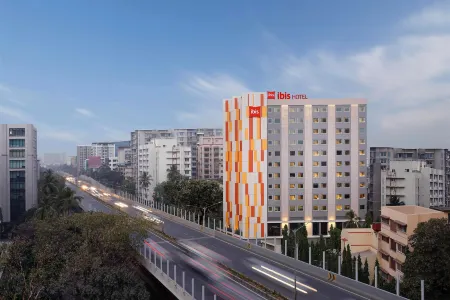 ibis Mumbai BKC Отели рядом со станцией Lokmanya Tilak Terminus