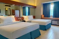 Microtel by Wyndham Eagle Ridge