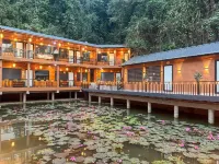 Tam Coc Central Bungalow - Hostel Hotels near Bến Thánh