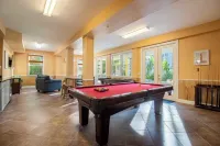 Walk to Beach PoolHot Tub Game Room Captiva 5Bdr Coco Mango by AvantStay