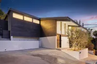 Kings Road West Hollywood Luxury Pool, Views, Firepit, Modern Design