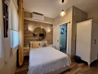 Karina Vineyard House