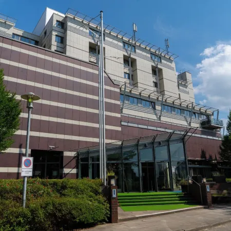 Bettenburg Hotel & Hostel