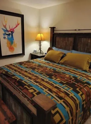 4 BEDROOM AT THE COUNTRY CLUB