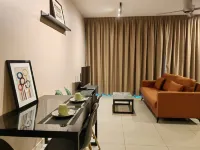 Cozy Studio in Shah Alam with Mountain View