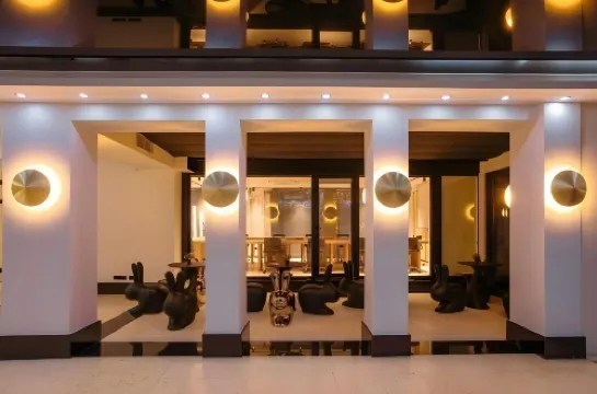 Urban Boutique Hotels 9