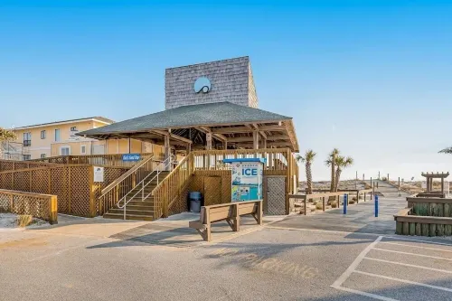 3BR Villa  in Sandpiper Cove with private beach access and multiple amenities. - 빌라