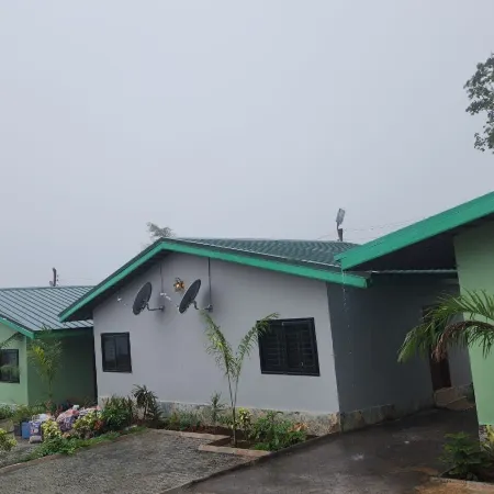 Tetra Jungle Hotel