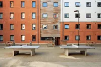 Student Only Central Quay - Homestays