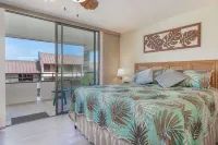 Hale Kunu Stunning Views Hotels near Kahaluu Bay