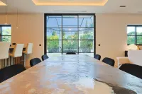 Villa Deva - 5 Bedrooms - Heated Pool