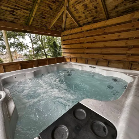 Serene Watermouth Cabin Retreat With Hot Tub & Stunning Coastal Views