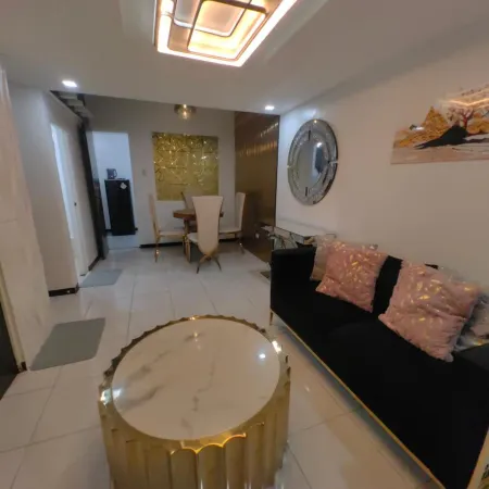 Luna Modern Guesthouse