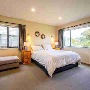 Trelawny, Double Bay Views Rooms