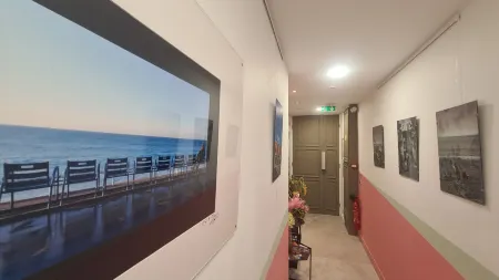小崔艾諾酒店
