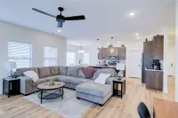 Comforable 3 bed 3 bath home