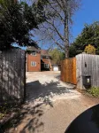 Close to Beaches and the New Forest - 4 bedroom house - pet and child friendly Hotels in Ferndown