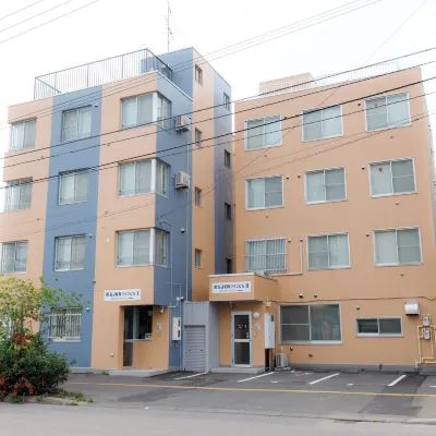 Tabist JKN Twin Hotel Hotels near محطة أساهيكاوا يوجو