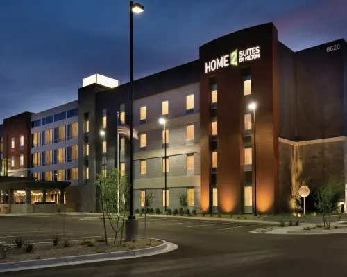 Home2 Suites by Hilton Phoenix - Glendale/Westgate Hotels near Camelback Ranch