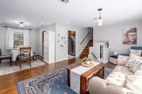 Shanti/Peace Home & Garden Hotels in Bailey's Crossroads