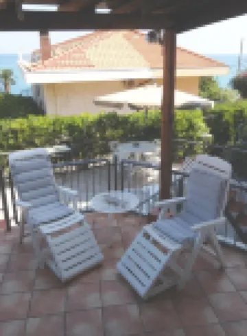 CASA PARADISO Vacanze Hotels in Costa Saracena - Castelluccio