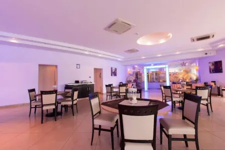 Pizzo Beach Club 165G